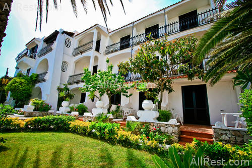 Grand Hotel Le Rocce 16